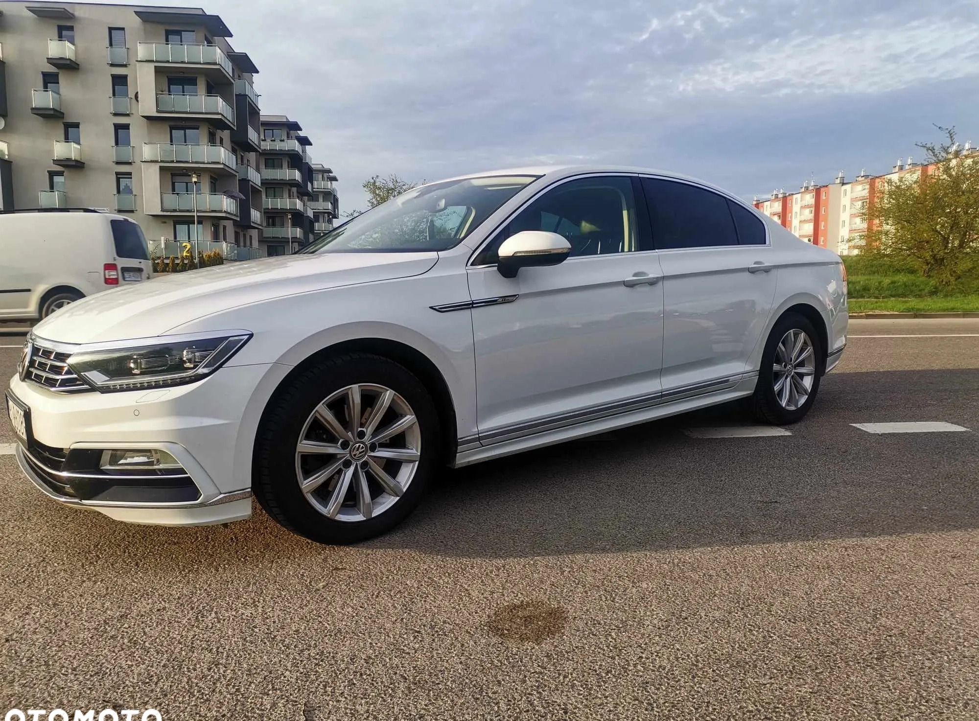 Volkswagen Passat cena 78500 przebieg: 219225, rok produkcji 2017 z Złocieniec małe 277